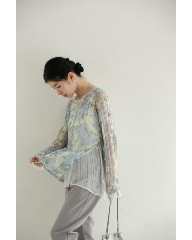 新作9月22日 ふんわり着心地柔らかな淡花シアーニットカットソー