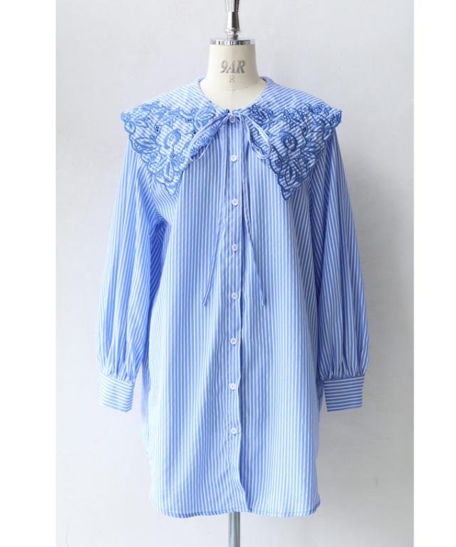 再入荷8月1日 刺繍 が 美しい ビッグ カラー の ストライプ ロング