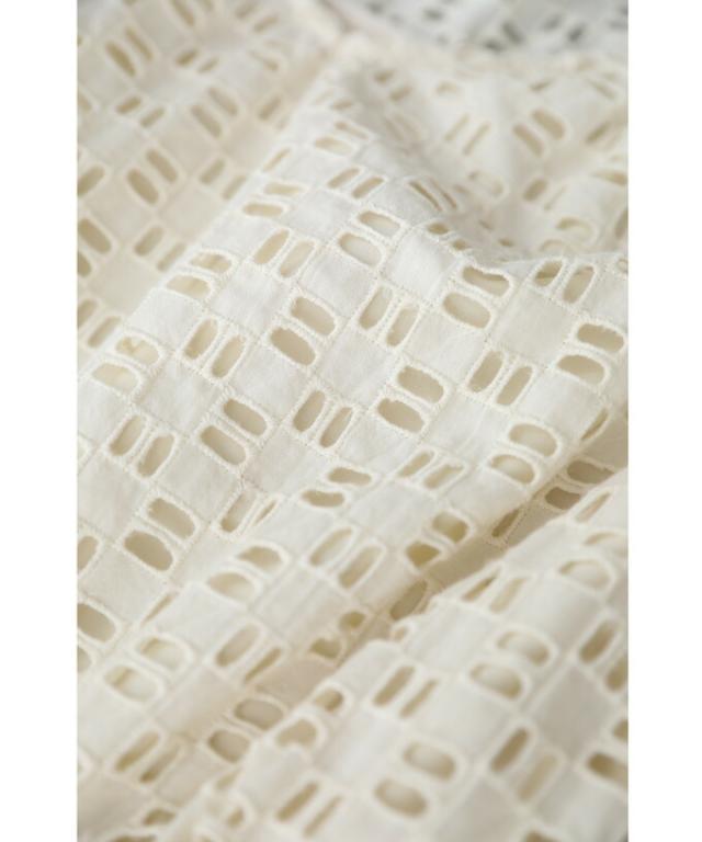 再入荷7月14日 （ベルト付き）まあるいパフスリーブのパンチングレース