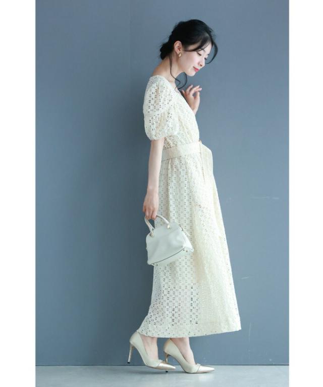 再入荷7月14日 （ベルト付き）まあるいパフスリーブのパンチングレース