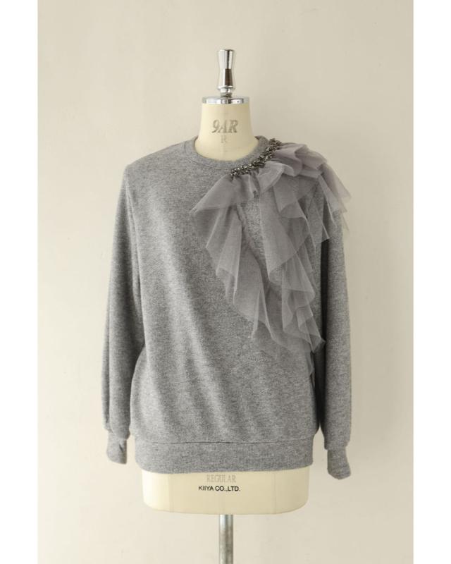 再入荷10月26日 アシンメトリーなチュールを飾るラメニットプル