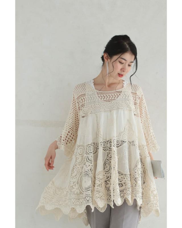 再入荷9月4日 涼しく腰回りまでカバーするクロシェAラインチュニック cawaii w61304ps S~3L対応 半端袖 重ね着 レース ベージュ オシャレ 個性的 大人可愛い エレガント 上品 春服 春物 夏服 夏物 薄手 楽ちん レディース ファッション ミセス 30代 40代 50代 再入荷9月4日 涼しく腰回りまでカバーするクロシェAラインチュニック