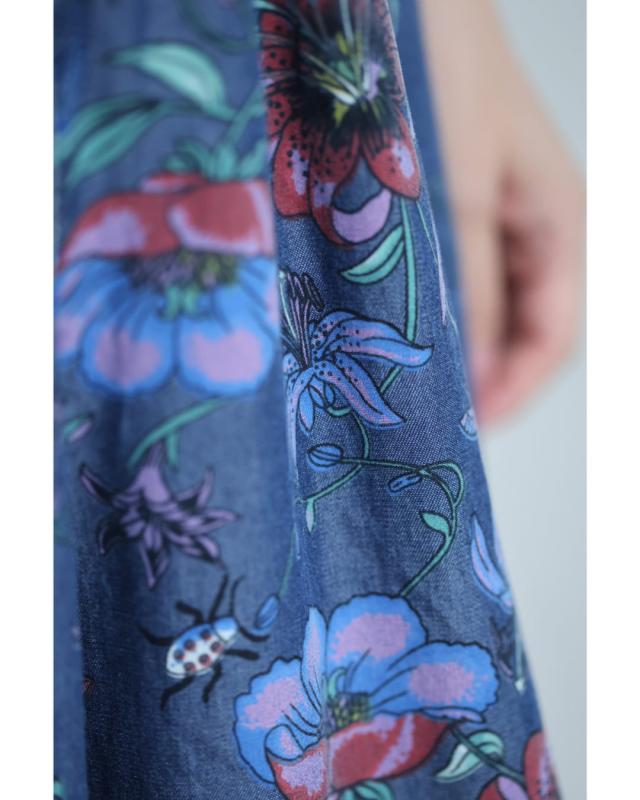 新作8月1日 色とりどりの花と息づく昆虫のくたっと柔らかワイドパンツ