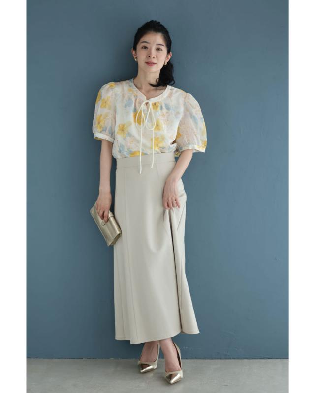 新作7月20日 彩り水彩花に重なる花刺繍ブラウストップス cawaii w61365ps S~L対応 半袖 総柄 リボン 爽やか イエロー オシャレ 個性的 大人可愛い エレガント 上品 春服 春物 夏服 夏物 薄手 レディース ファッション ミセス 30代 40代 50代 新作7月20日 彩り水彩花に重なる花刺繍ブラウストップス cawaii