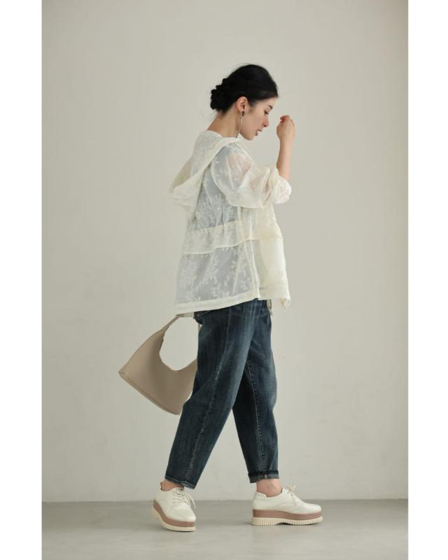 新作9月21日 細やかな花刺繍のフード付きシアーブルゾン cawaii