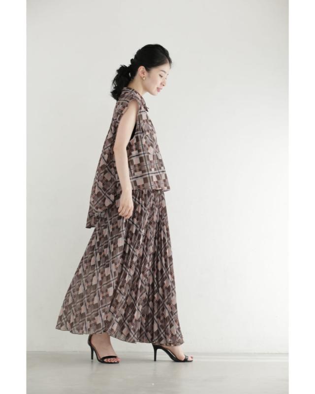 新作8月26日 広がるバックプリーツのチェックシャツトップス cawaii