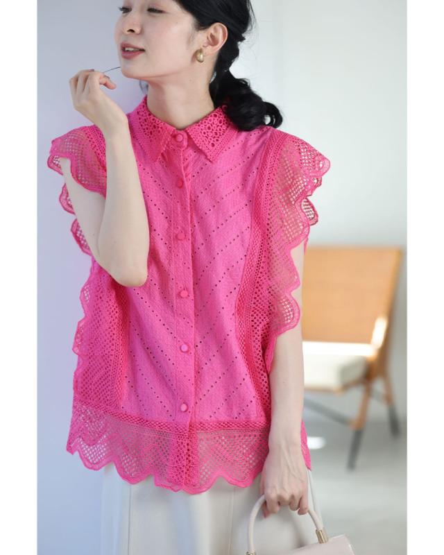 新作8月16日 ビビッドピンクのスカラップレースブラウストップス トップス ブラウス レディース ファッション 春服 夏服 スカラップレース ノースリーブ cawaii w61441ps S~L対応 ピンク 日常使い キレイめ シンプル ミセス 30代 40代 50代 新作8月16日 ビビッドピンクのスカラップレースブラウストップス