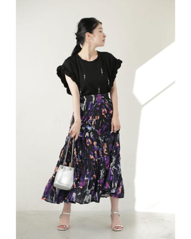 新作8月30日 黒 くしゅくしゅ袖のデコレーションビジューカットソー