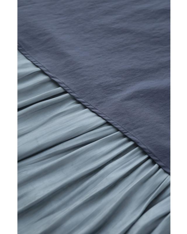 新作9月8日 異素材重なるデザインミディアムワンピース cawaii