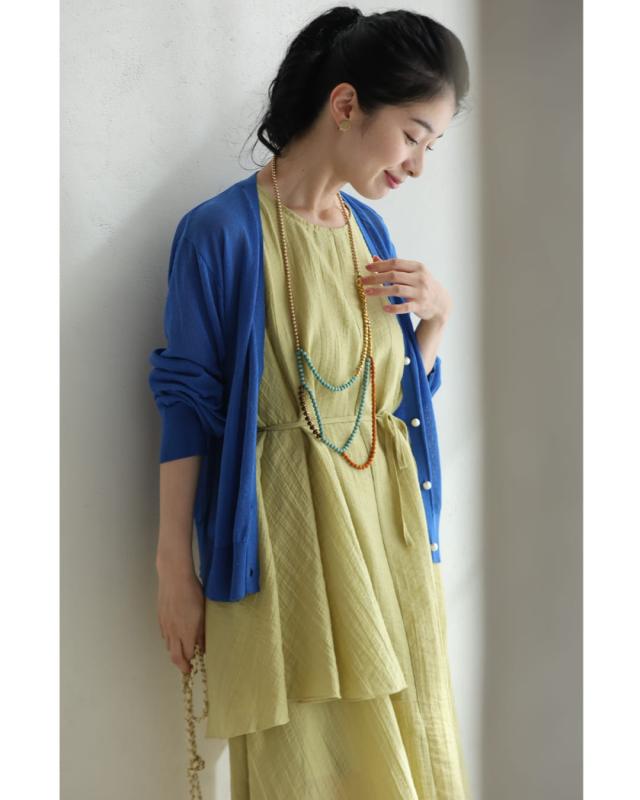 新作8月13日 アシンメトリーに重なるフレアの涼やかミディアム