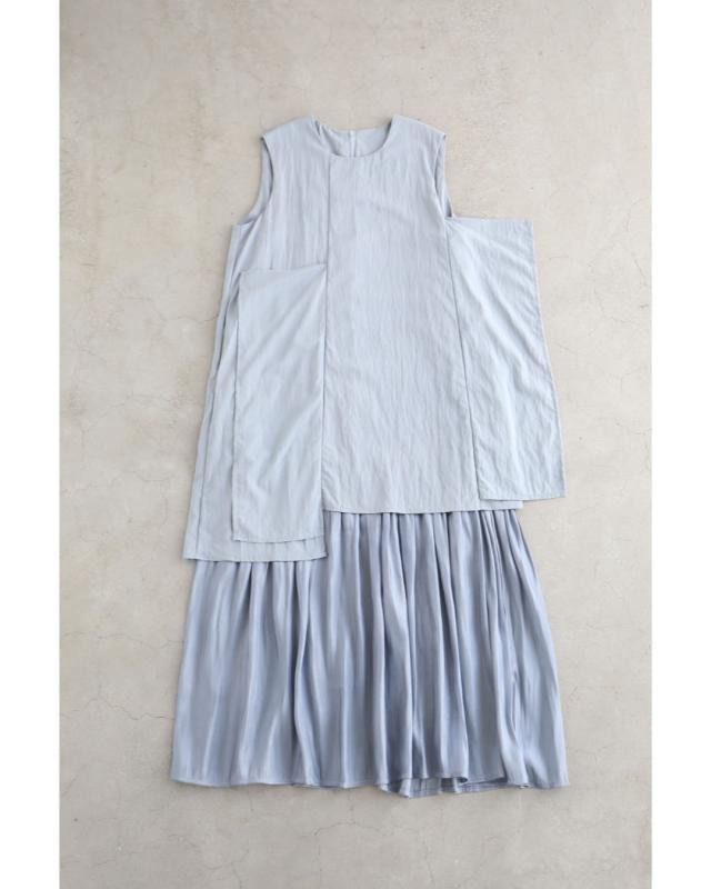 新作8月14日 ひらひら裾が踊る重ね着風ロングワンピース cawaii