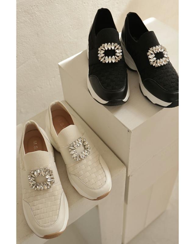 再入荷10月14日 煌めく花びらのペタルビジュースリッポンスニーカー cawaii w61525ps 22.5cm 23cm 23.5cm 24cm 24.5cm 25cm クッション性 厚底 スポーツ 楽ちん デイリー使い 軽量 トレンド 人気 通勤 レディース ファッション 大人 ママ ミセス 30代 40代 50代 60代