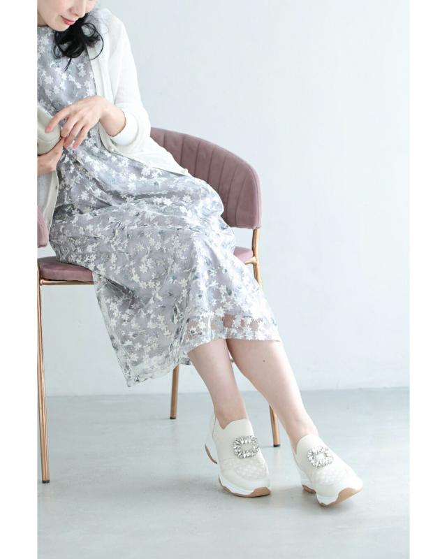 再入荷10月14日 煌めく花びらのペタルビジュースリッポンスニーカー cawaii w61525ps 22.5cm 23cm 23.5cm 24cm 24.5cm 25cm クッション性 厚底 スポーツ 楽ちん デイリー使い 軽量 トレンド 人気 通勤 レディース ファッション 大人 ママ ミセス 30代 40代 50代 60代