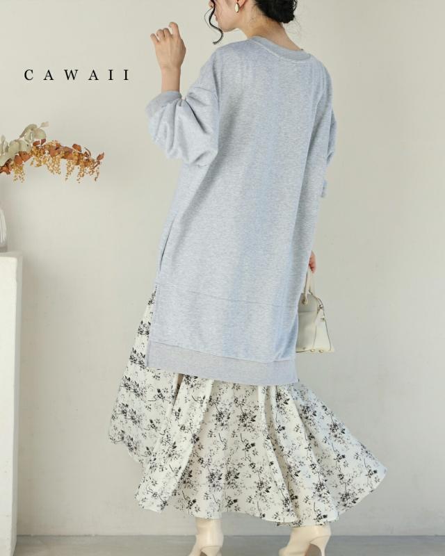 新作10月19日 裾に広がる花柄の重ね着風スウェットロングワンピース cawaii w61592ps S~L対応 長袖 楽ちん 異素材 ドッキング グレー オシャレ 個性的 大人可愛い エレガント 上品 春 秋服 冬服 伸縮 レディース ファッション ミセス 30代 40代 50代