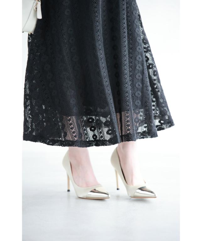 再入荷8月4日 黒 流れるように小花レース揺らめくフレアスカート