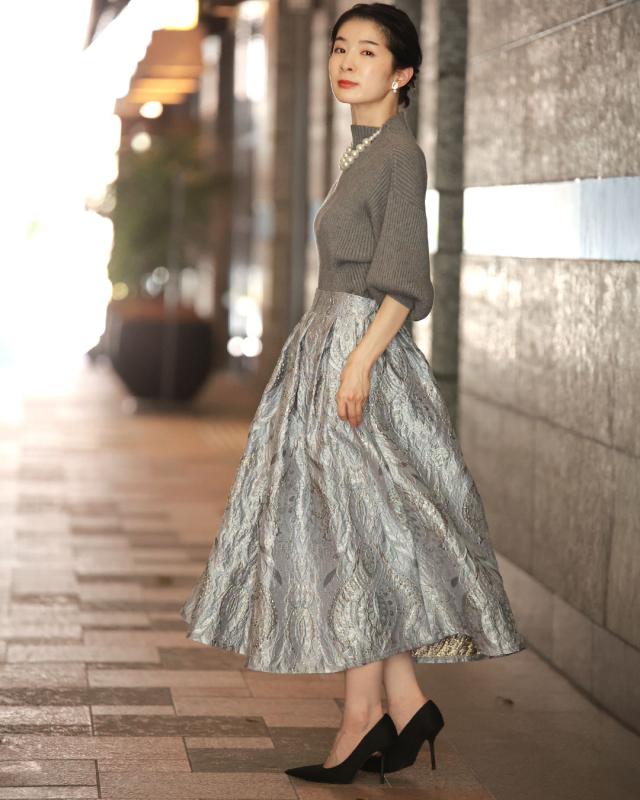 再入荷1月5日 ヴェルサイユに想いを馳せる ジャガードスカート cawaii wkj00099 後ろゴム タック フレア ふんわり グレー オシャレ 個性的 大人可愛い エレガント 上品 秋 冬 春 体型カバー レディース ファッション ミセス 30代 40代 50代 再入荷1月5日 ヴェルサイユに想いを馳せる ジャガードスカート cawaii