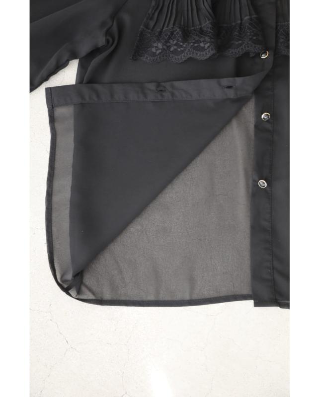 再入荷1月20日 （黒）シアー袖のクラシカルフリルブラウストップス