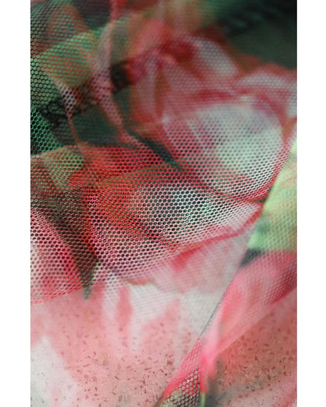 再入荷11月3日 シアーなキャンバスに広がる花畑チュールミディアム