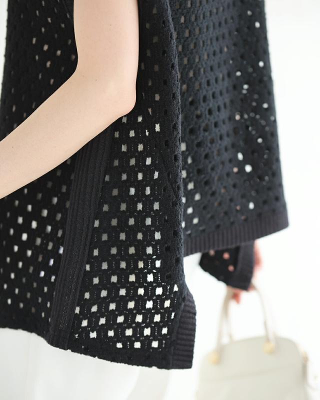 再入荷8月24日 （黒）オシャレ度アップする重ね着用編みニットベスト