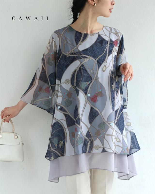 新作10月14日 重なるデザインのスカーフ柄エアリーチュニック cawaii wkj00280 S~2L対応 大人女子 軽やか 薄手 体型カバー 会社  デイリー フレア シフォン生地 2重仕立て グレー 楽々 レディース ファッション 大人 ママ ミセス 30代 40代 50代 60代