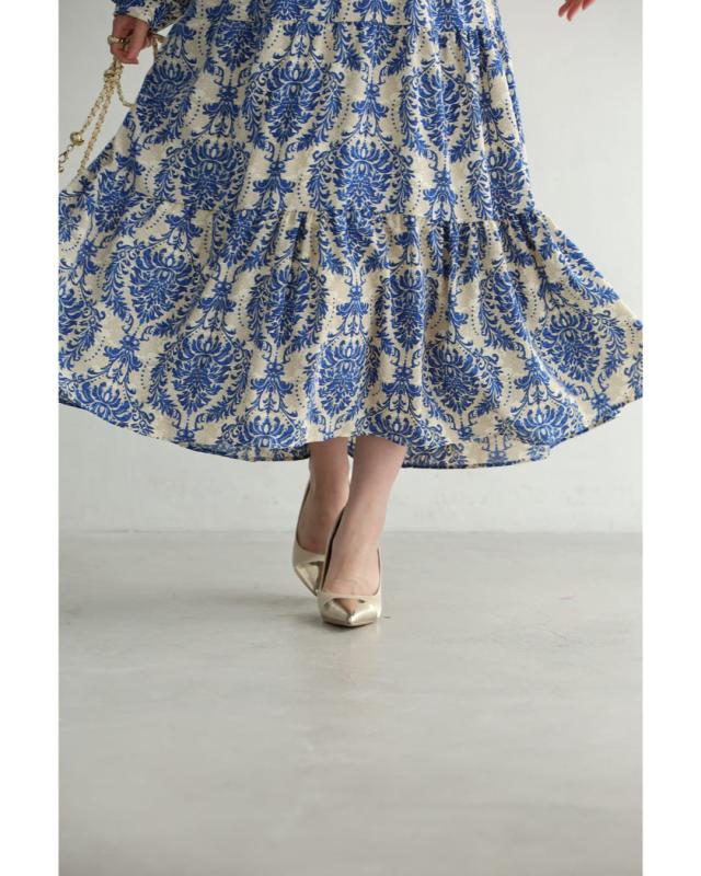 再入荷10月25日 美しい青のダマスク柄ミディアムワンピース cawaii