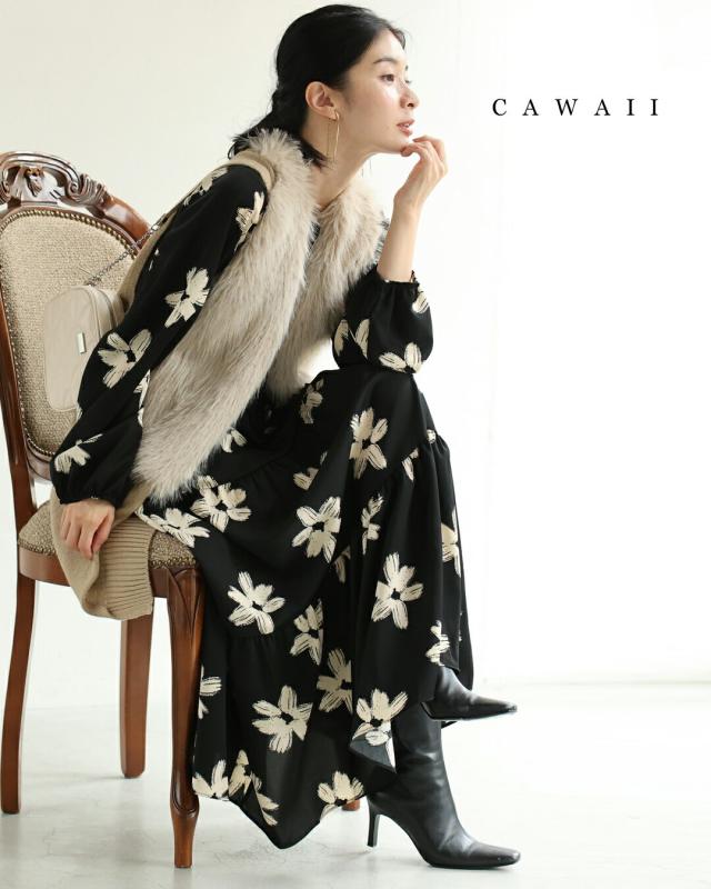 再入荷10月29日 （黒）白い花のペイントアートロングワンピース cawaii wkj00295 S~2L対応 長袖 ティアード ふんわり 花柄 ブラック オシャレ 個性的 大人可愛い エレガント 上品 春 秋 冬 レディース ファッション ミセス 30代 40代 50代