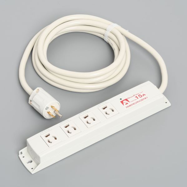 Яアメリカン電機 【KC1130NF】白色 マルチユースOAタップ 抜止形4ヶ口 コード3m 平刃形プラグ 125V ノイズフィルター/耐雷サージ機能付