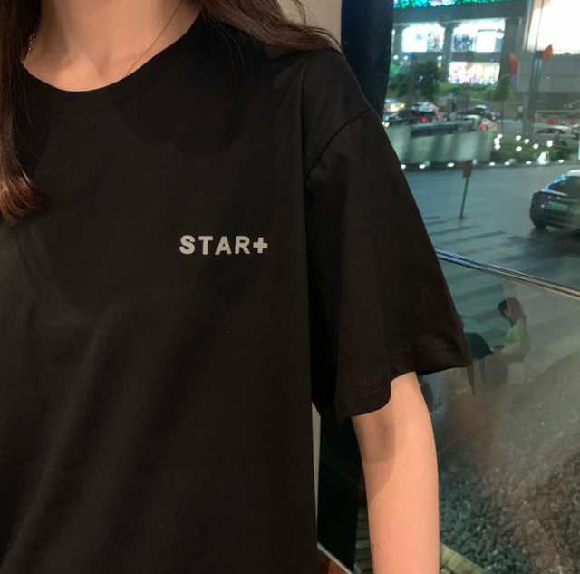 メール便送料無料 19年 大人気 Tシャツ ファッション 新作 女性tシャツ 写真を撮るとピカピカに光る 星柄ｔシャツ 半袖 レディースの通販はau Pay マーケット 魅力天国