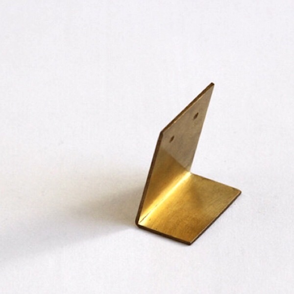 ピアスホルダー プレート Brass 3サイズ 2セット ピアス ディスプレイ 什器 ブラススタンド アクセサリースタンド インテリア雑貨 店の通販はau Pay マーケット Rafa Select Au Pay マーケット店