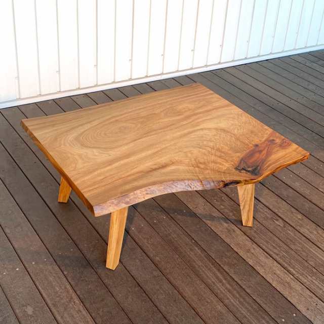 天然木無垢材一枚板座卓