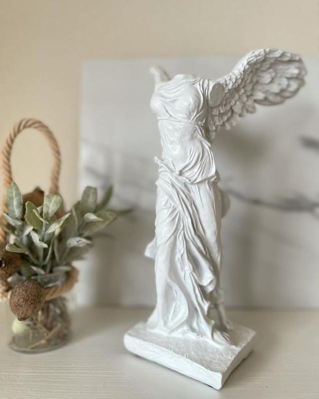 プレミア」 「ルーブル美術館」 サモトラケのニケ フィギュア 【公式通販】