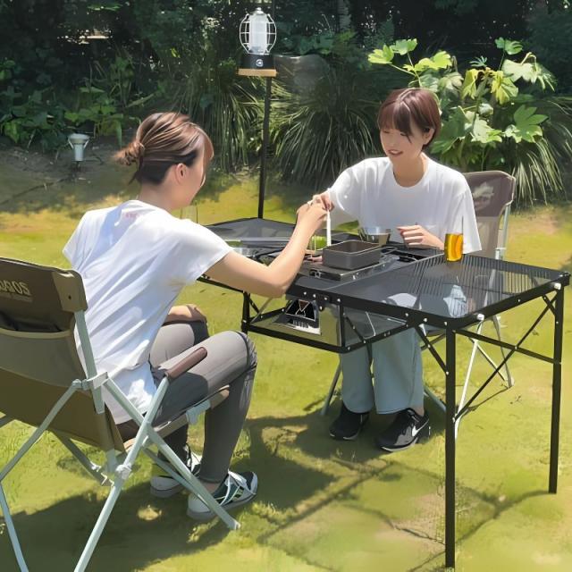LOGOS ロゴス アイアンメッシュ 3FD BBQテーブル 13070-BC チェアに座りながらBBQが楽しめる BBQグリルやたき火台を設置できるテーブル ハイテーブル ローテーブル 高さ2段階 着脱式ランタンポール付属 ダッチオーブンも直置き可能