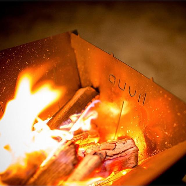 auvil/オーヴィル エッジパーティーストーブ 焚き火台 オーヴィルの4種類のストーブで一番多きLLサイズのおしゃれ焚火台 ステンレススチール 4.1kg 耐久性良く燃焼力も抜群 収納コンパクト 組立式 専用収納バッグと網付 AVL-004