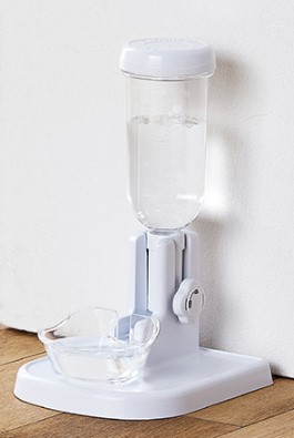 【3個セット】 ボンビアルコン 自動給水器 ラクリア スタンド
