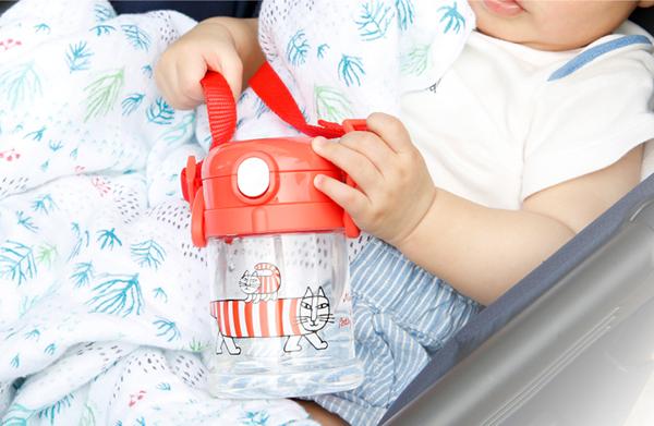 タマリビング ストローマグ 水筒 ベビーマグ 折りたたみハンドル 常温 ストロー 赤ちゃん マイキー リサラーソン おしゃれ 北欧風 インテの通販はau Pay マーケット タマリビング