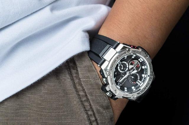 g shock gst b100 1adr