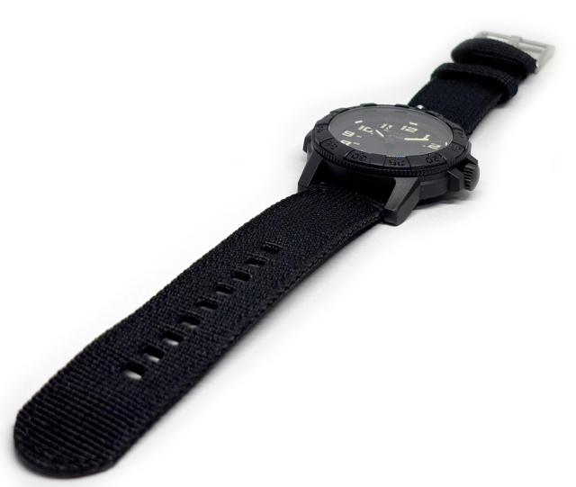 新品 即納 ルミノックス 時計 メンズ 腕時計 SEA TURTLE GIANT レザーバック シータートル ジャイアント ブラック ラバー 0321 即納LUMINOX ルミノックス LEATHERBACK SEA TURTLE GIANT 0320