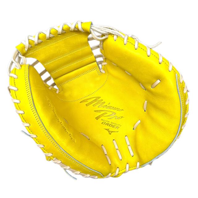 型付け無料・グラブ刺繍2ヶ所無料(単色)・グラブ袋刺繍無料(単色