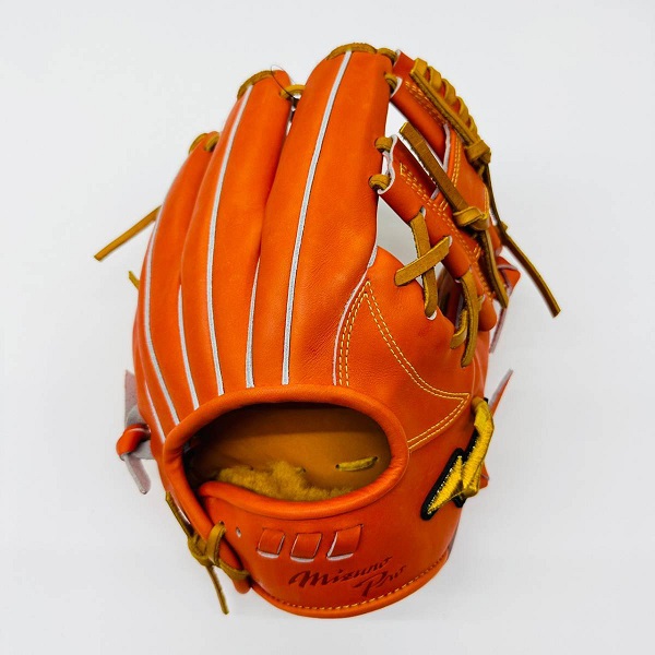 型付け無料・グラブ刺繍2ヶ所無料(単色)・グラブ袋刺繍無料(単色