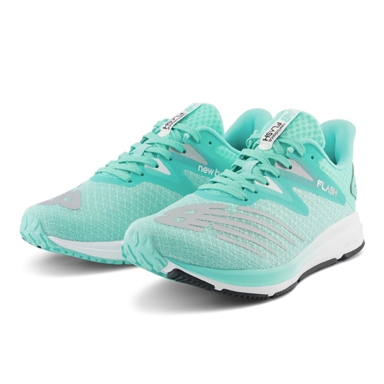 ニューバランス(New Balance) レディースランニングシューズ DynaSoft Flash v6 WFLSHTS6の通販は 6,083円