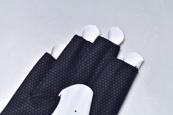 MUスポーツ M・U SPORTS ゴルフ 2025秋冬新作 レディース 指先なし両手グローブ