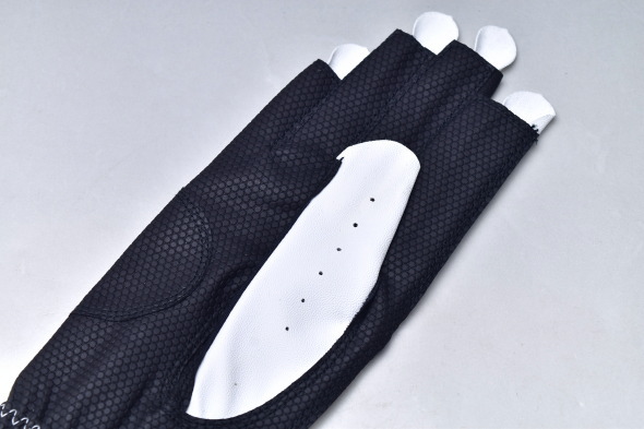 MUスポーツ M・U SPORTS ゴルフ 2025秋冬新作 レディース 指先なし両手グローブ