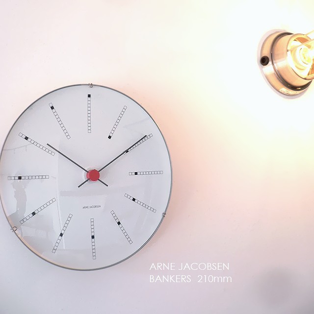 正規代理店 ARNE CLOCK JACOBSEN WALL WALL CLOCK BANKERS 210mm