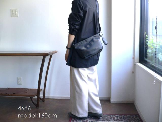 PELLE BORSA ペレボルサ バッグ コンパクト ラウンド ショルダーバッグ