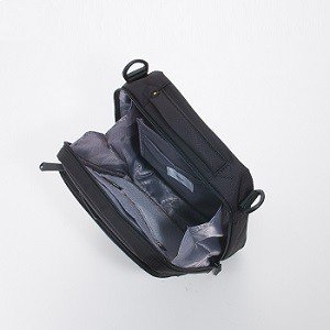 フレックスライト　フィット　ヨコ型軽量ショルダーバッグＢ5・1気室_1
