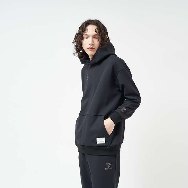 ◆◆ ＜ヒュンメル＞ HUMMEL PLAY スウェットプルオーバーフーディー HAP8288 (90)の通販は