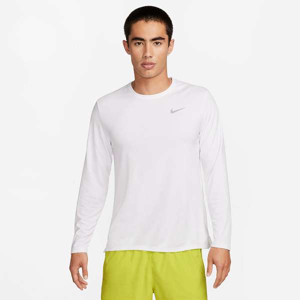 ◆◆メール便発送 ＜ナイキ＞ NIKE DF UV マイラー L/S トップ FB7071 (100)の通販は 5,281円