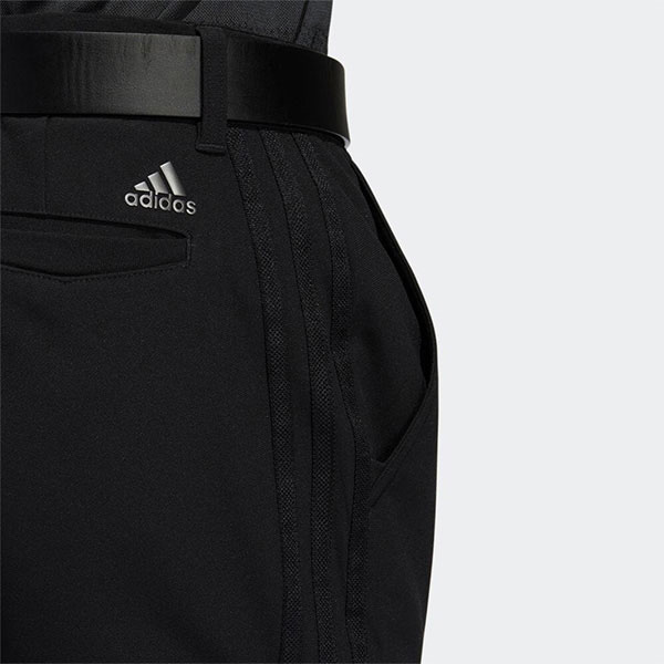 アディダス　ゴルフパンツ　スリーストライプスカーゴパンツ　ブラック　新品　未使用 adidas（アディダス）の「WARPKNIT スリーストライプスカーゴパンツ