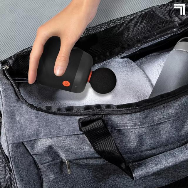 SHARPER IMAGE シャーパーイメージ パワーブーストマッスルガン パルム 筋膜リリースガン アタッチメント4種付属 小型 軽量 500g 4段階調節 マッサージガン ボディケア 男女兼用 【新品】POWERBOOST MUSCLE GUN PALM 肩こり 首こり %off cst_6