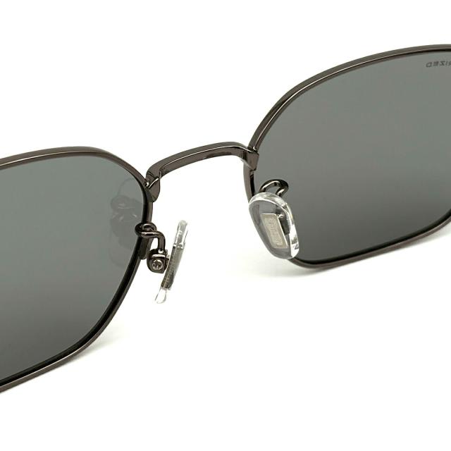 ポリス 偏光 サングラス 2026 SPLT74J col.530P 53mm アジアンフィット POLICE BEYOND 国内正規品 紫外線カット UVカット_4